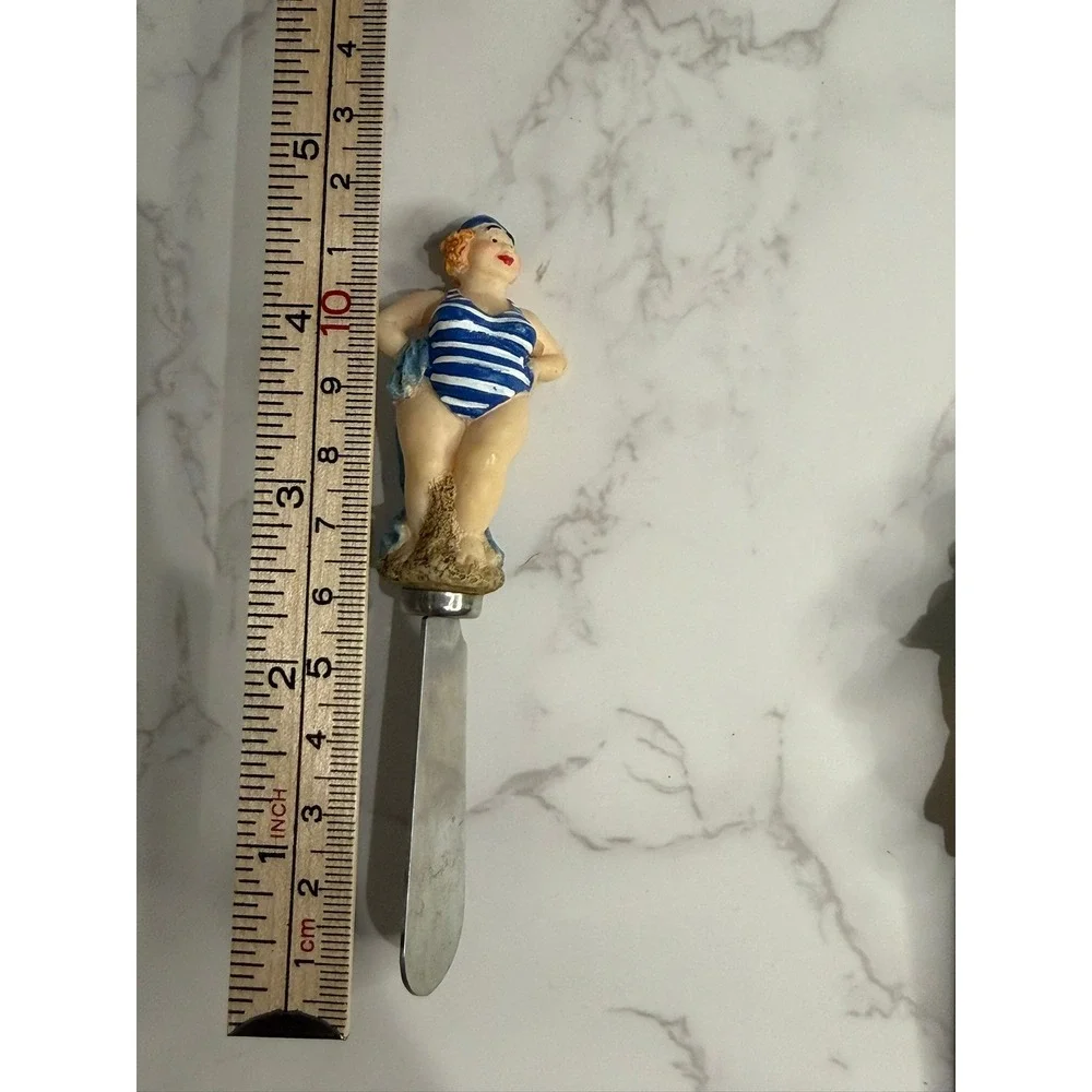 Vintage Bathing Beauty Cheese Spreader Set 3 Retro Beach Lady Resin Handles 5in